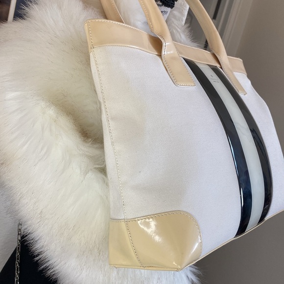 Gucci Canvas Shopper - Picture 4 of 11